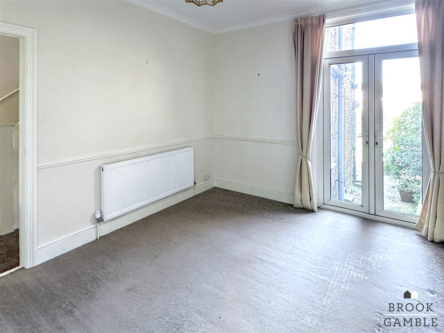 3 Bedroom House. Greenfield Road in Eastbourne,  7